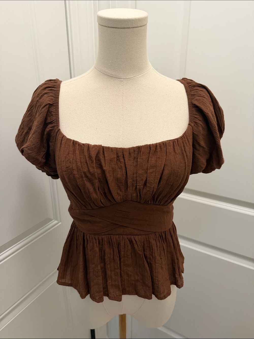 miami Brown Puff-Sleeve Peplum Top